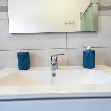 Prestige House 8 Pensjonat Scalea